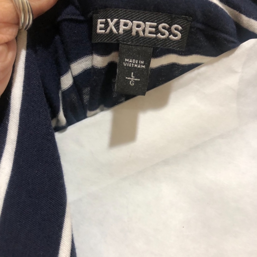 Express Shirt - Picture 3 of 3